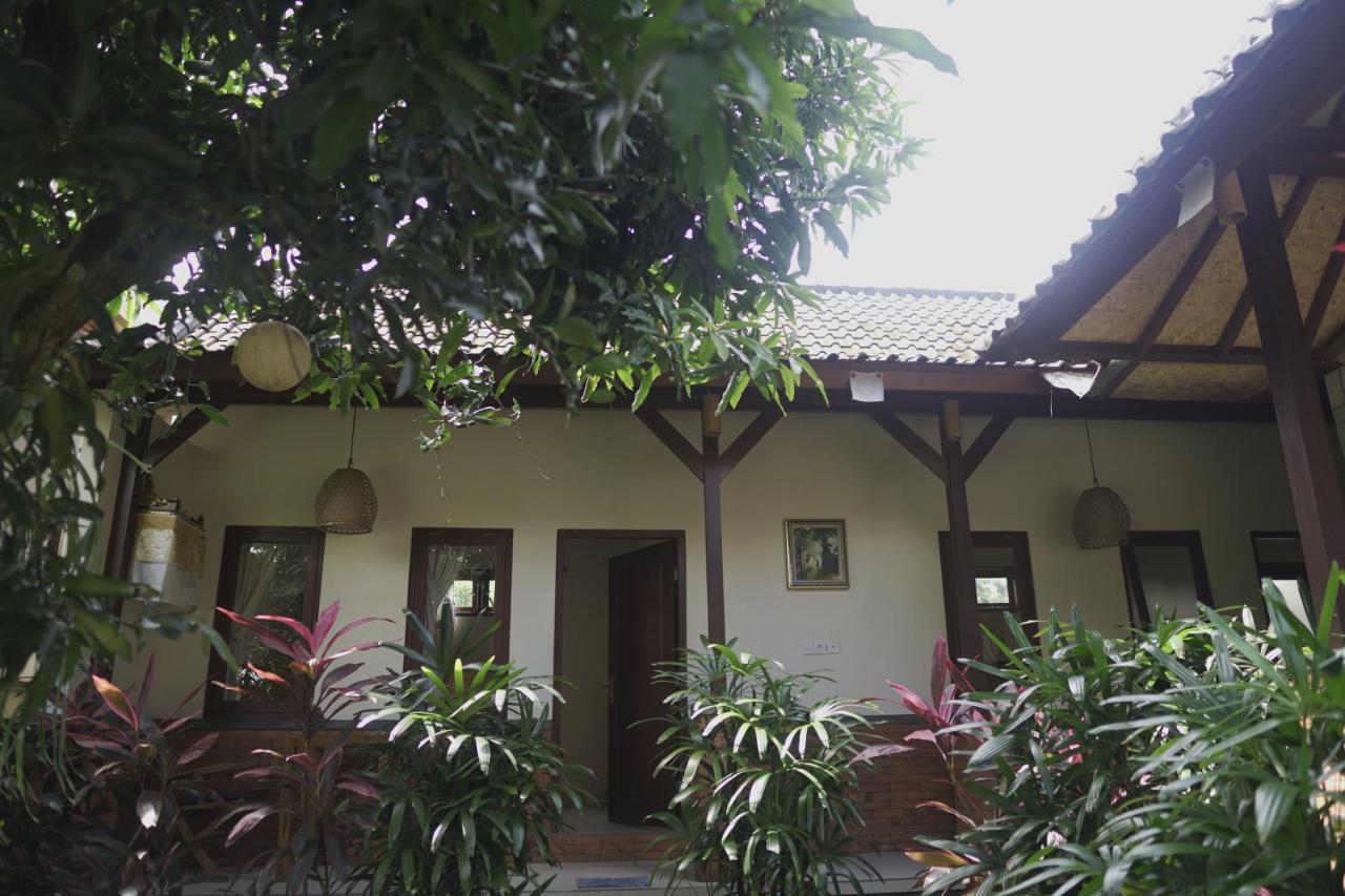 Sahadewa House Otel Ubud Dış mekan fotoğraf