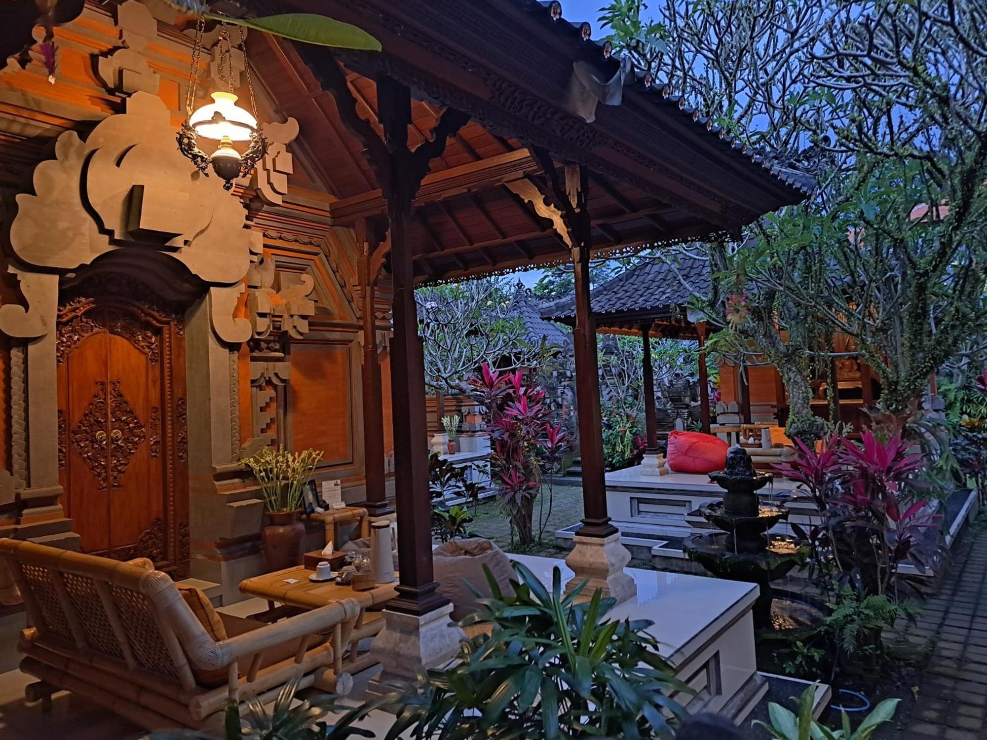 Sahadewa House Otel Ubud Dış mekan fotoğraf