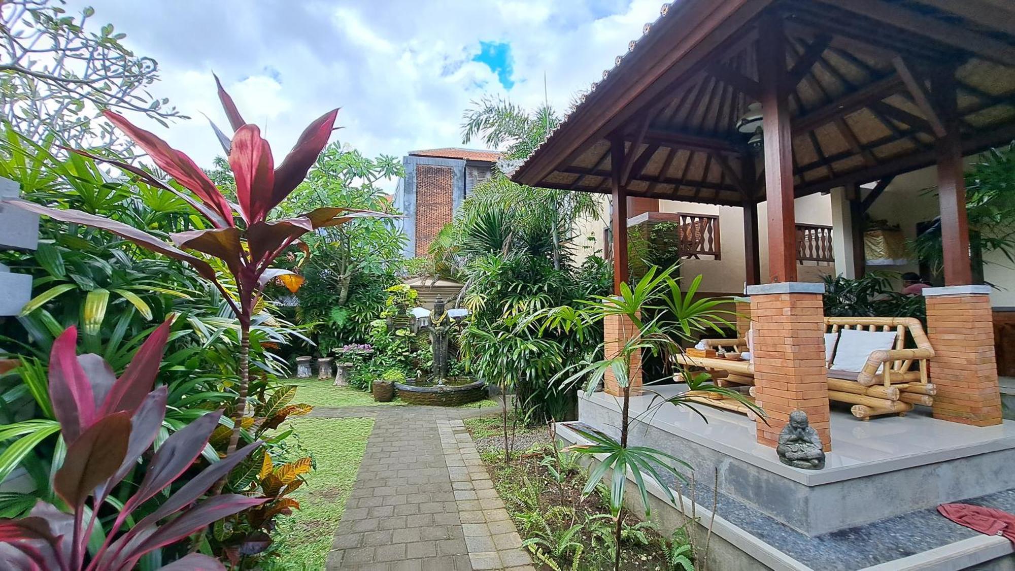 Sahadewa House Otel Ubud Dış mekan fotoğraf